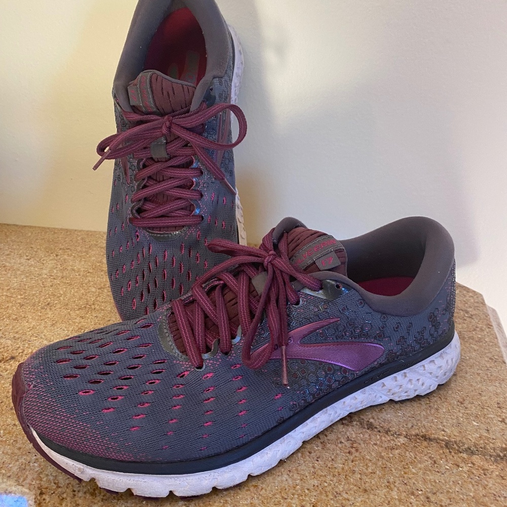 Women’s Brooks Glycerin 17